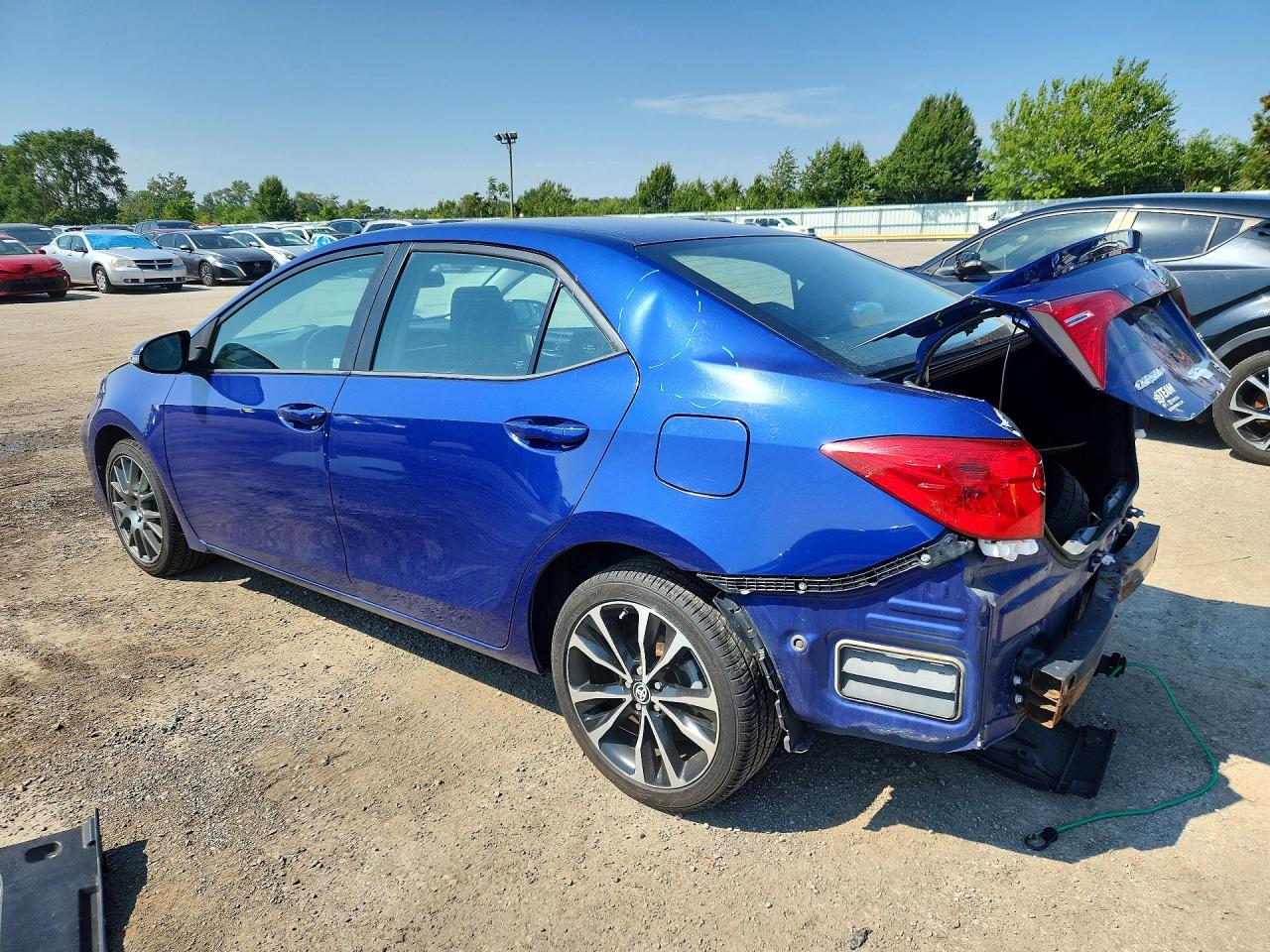 2017 TOYOTA COROLLA SE — снимка 2