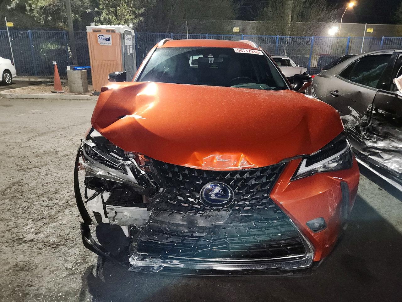 2022 LEXUS UX 250H BASE — снимка 5