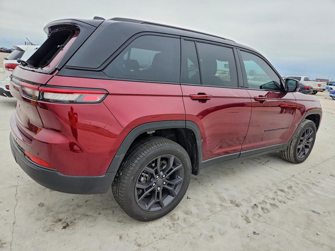 2025 JEEP GRAND CHEROKEE LIMITED — снимка 3