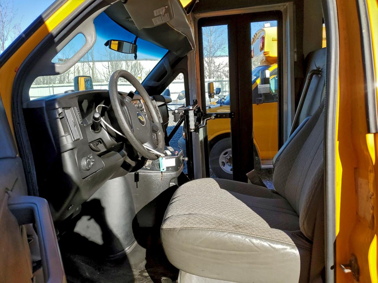 2016 CHEVROLET EXPRESS — снимка 5