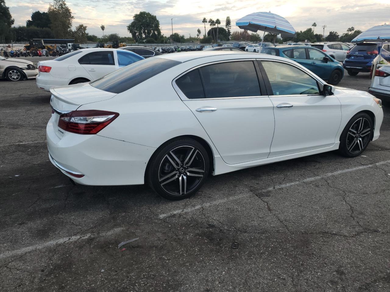 2017 HONDA ACCORD SPORT — снимка 3