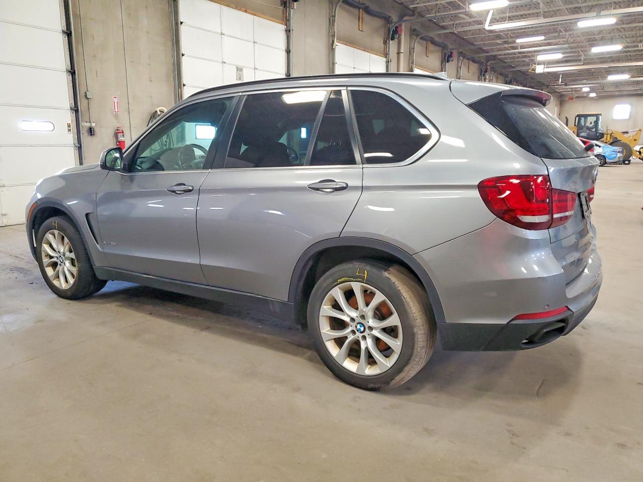2016 BMW X5 XDRIVE50I — снимка 2