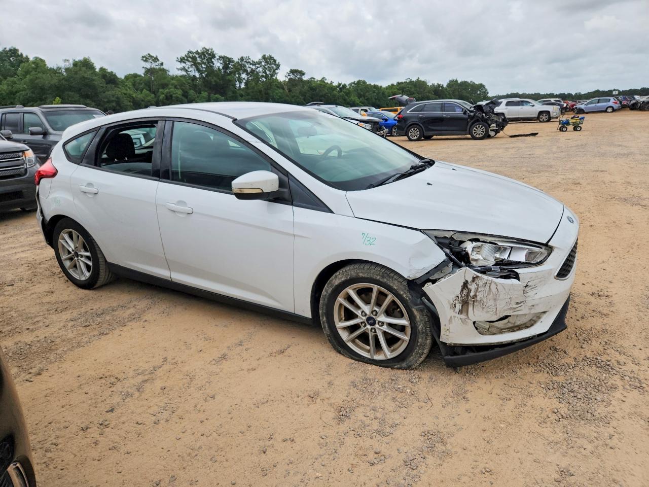 2015 FORD FOCUS SE — снимка 4