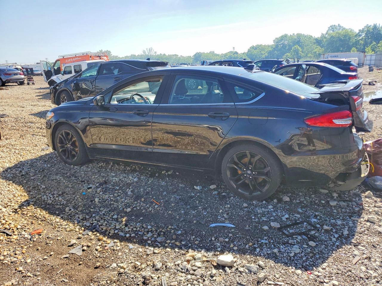 2019 FORD FUSION SE — снимка 2
