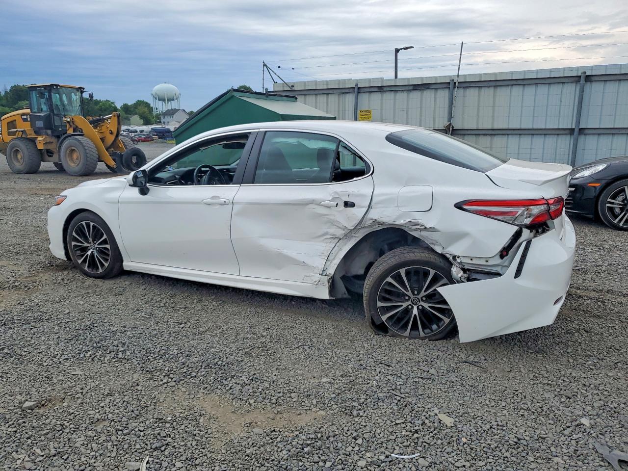2018 TOYOTA CAMRY — снимка 2