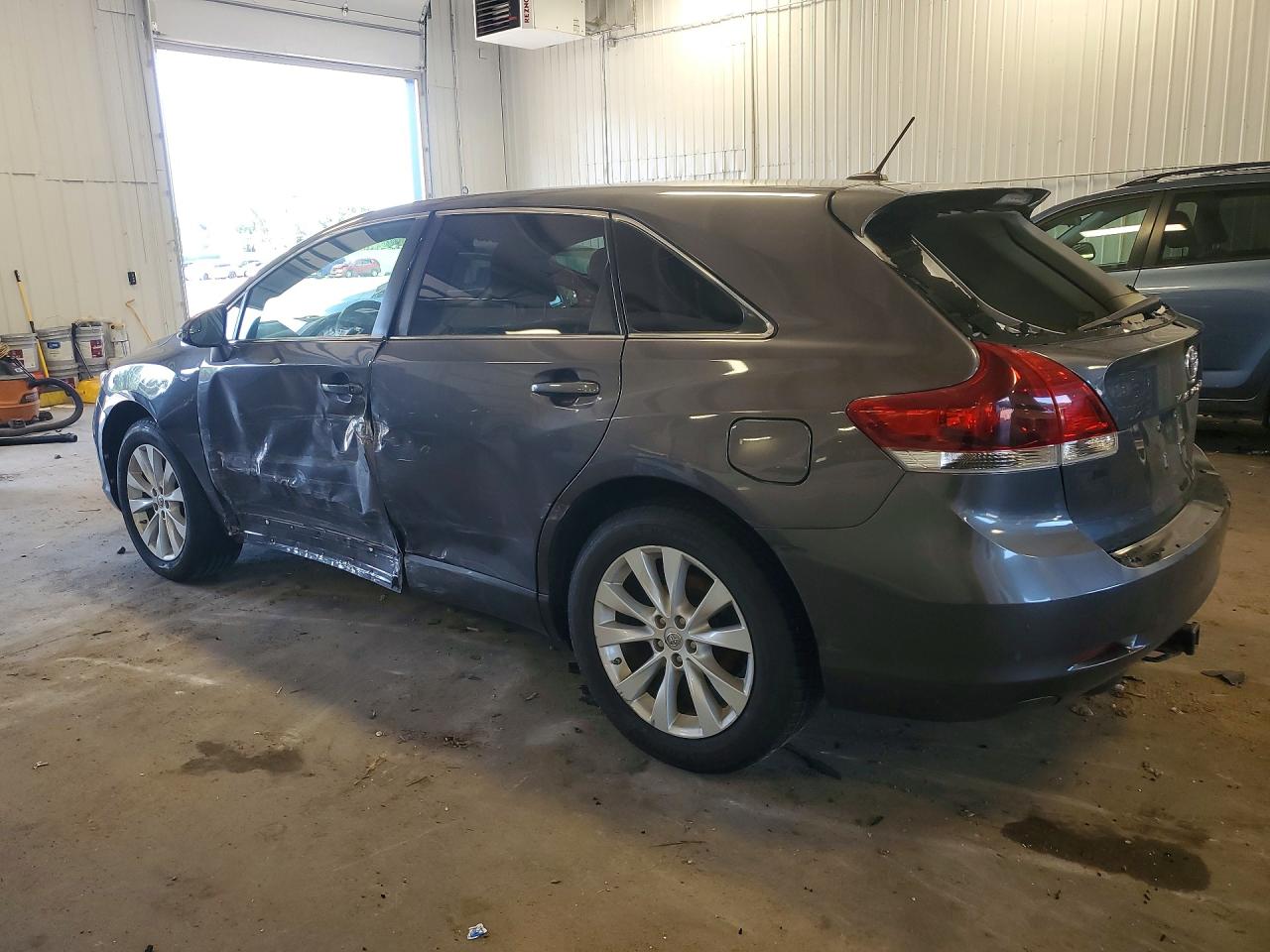 2015 TOYOTA VENZA LE — снимка 2