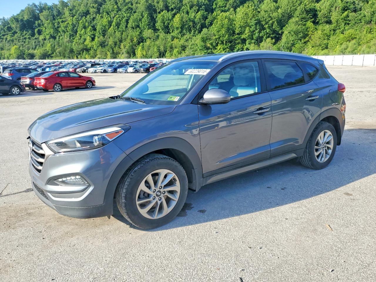 2016 HYUNDAI TUCSON SE