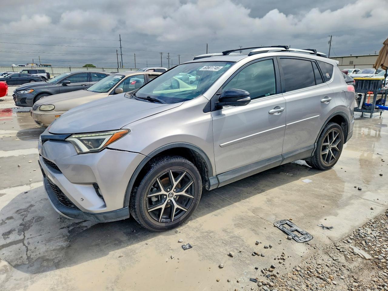 2016 TOYOTA RAV4 SE