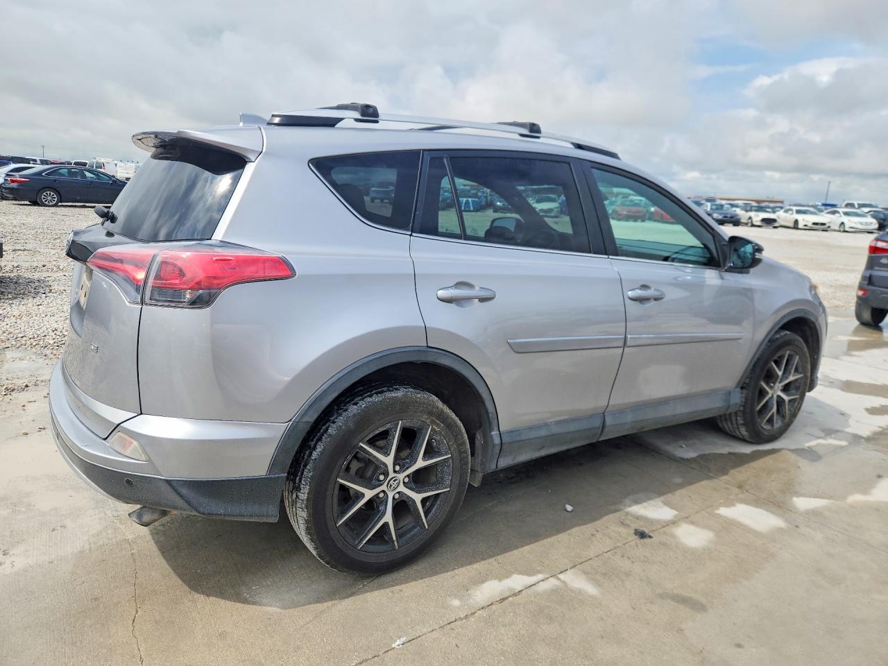 2016 TOYOTA RAV4 SE — снимка 3