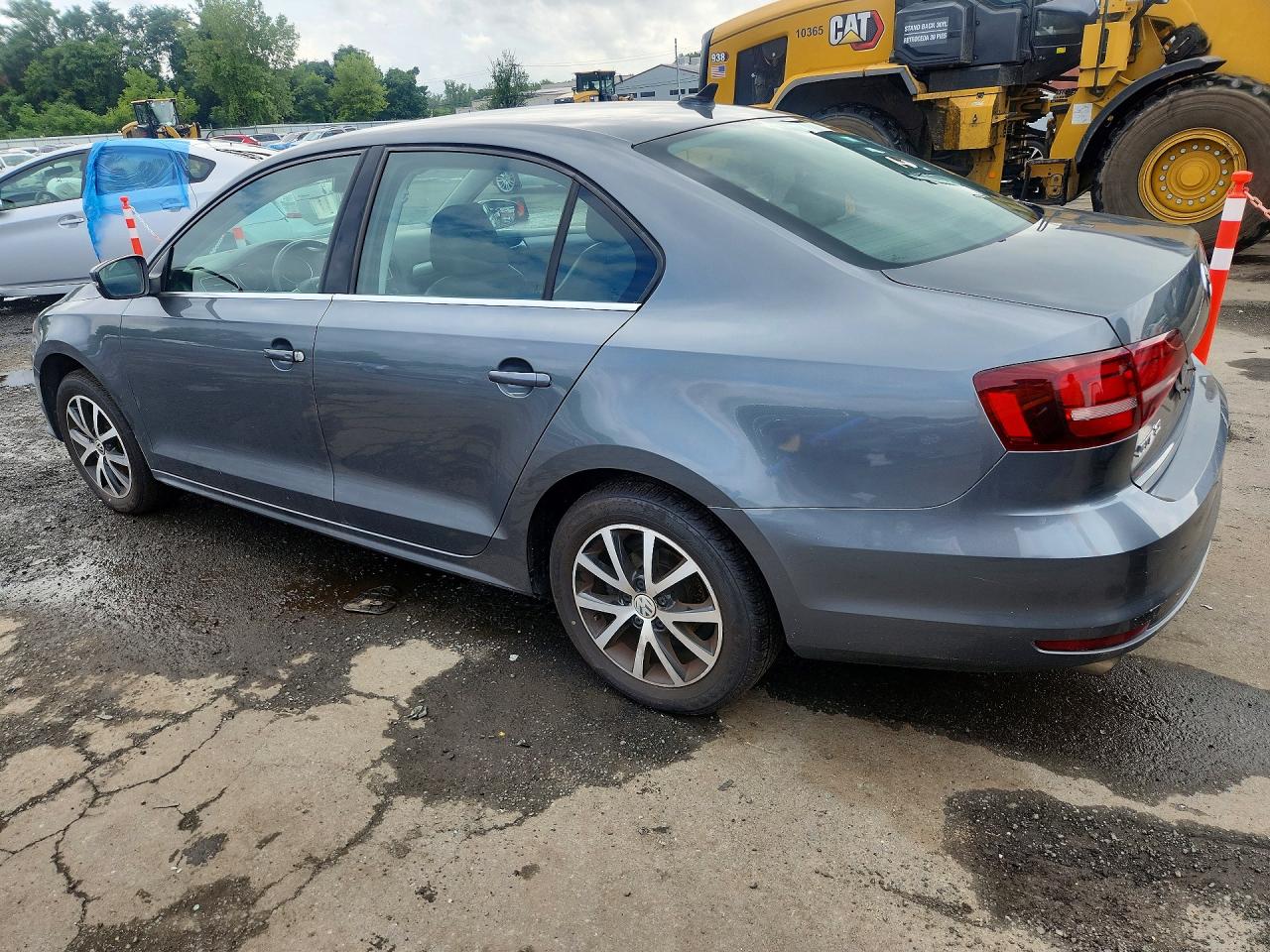 2018 VOLKSWAGEN JETTA SE — снимка 2