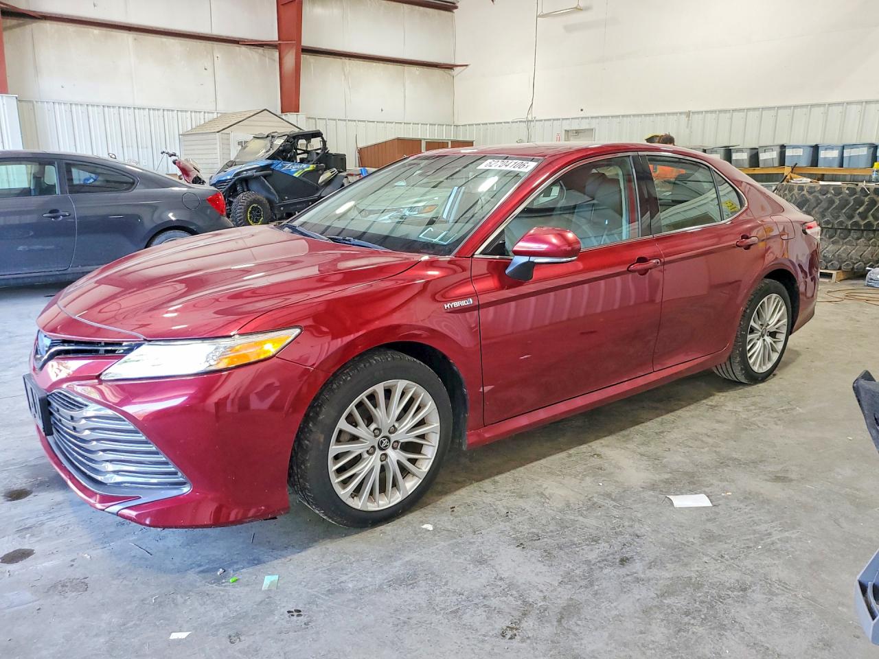 2019 TOYOTA CAMRY HYBRID XLE