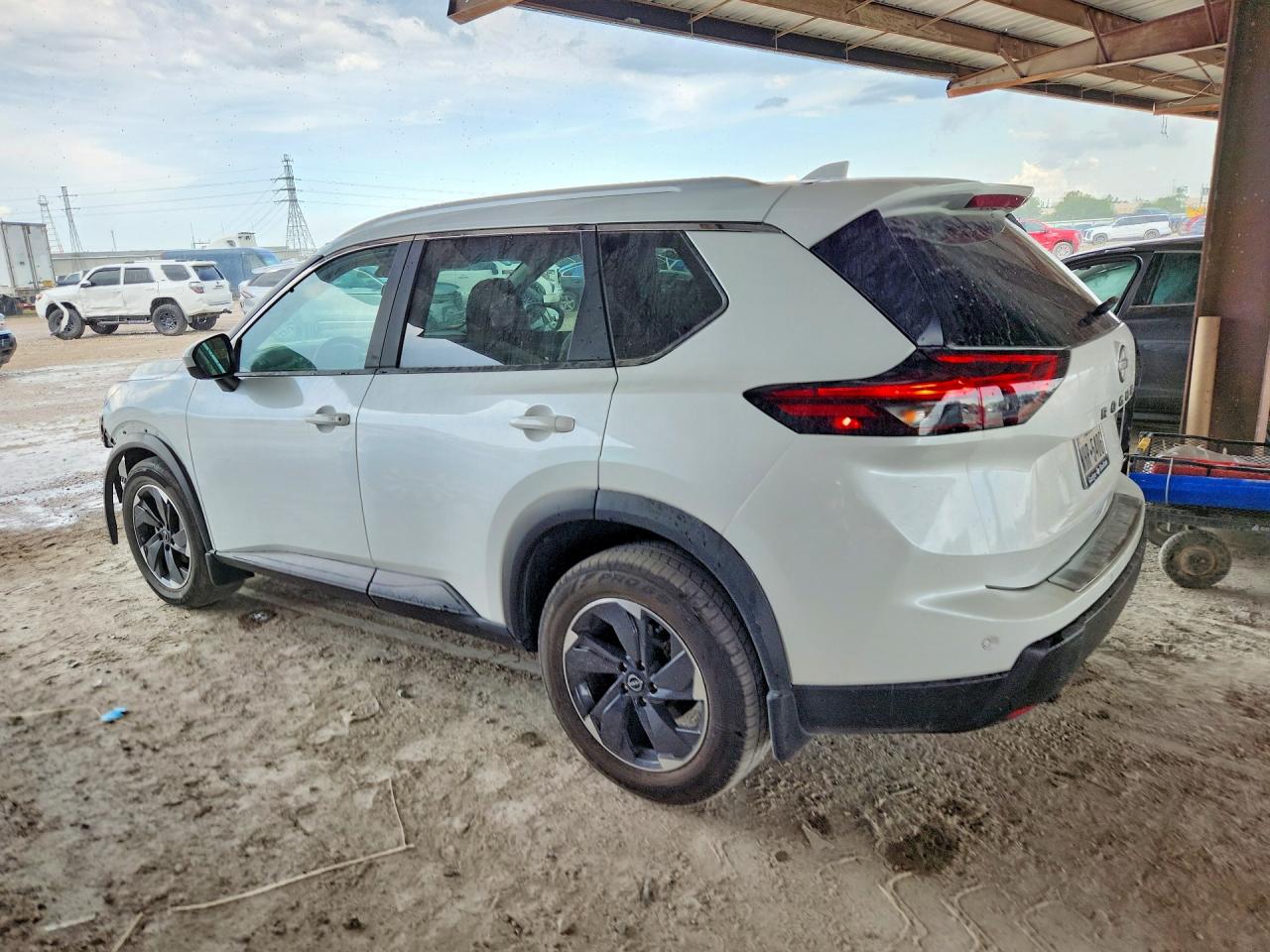2025 NISSAN ROGUE SV — снимка 2