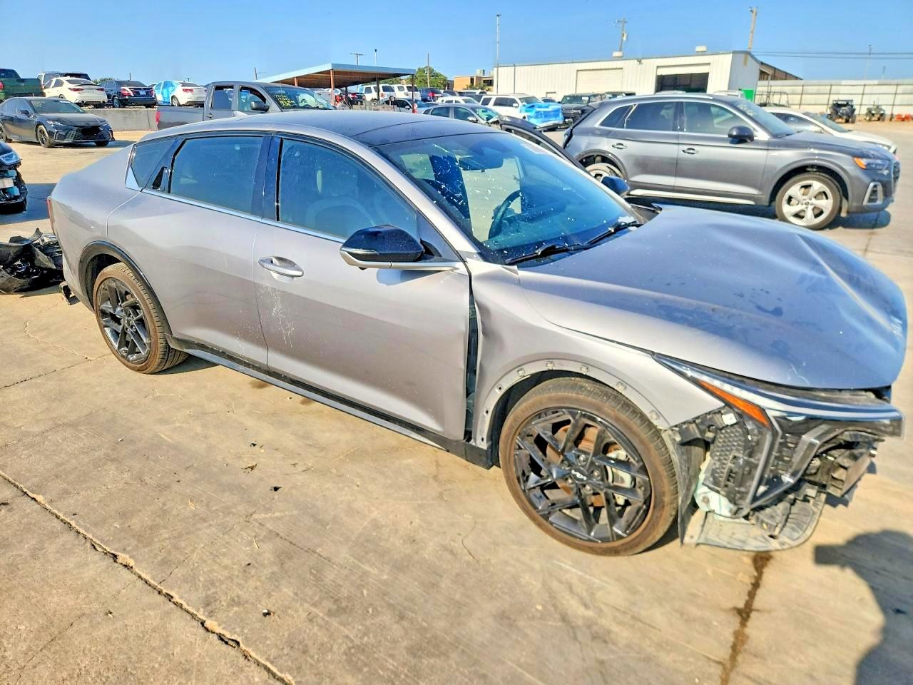 2025 KIA K4 GT-LINE TURBO — снимка 4