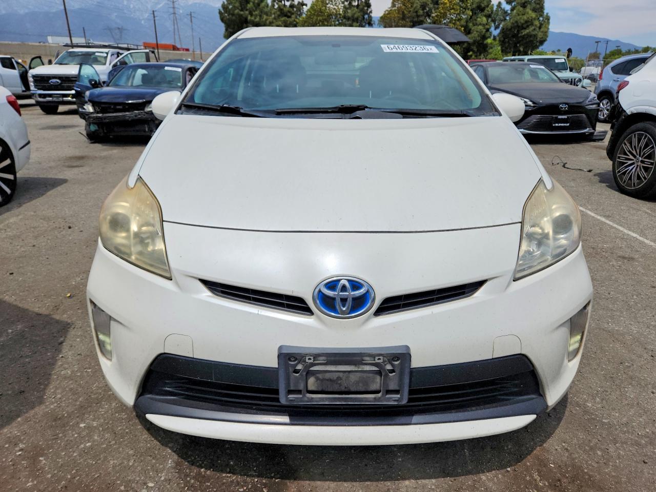 2015 TOYOTA PRIUS TWO — снимка 5