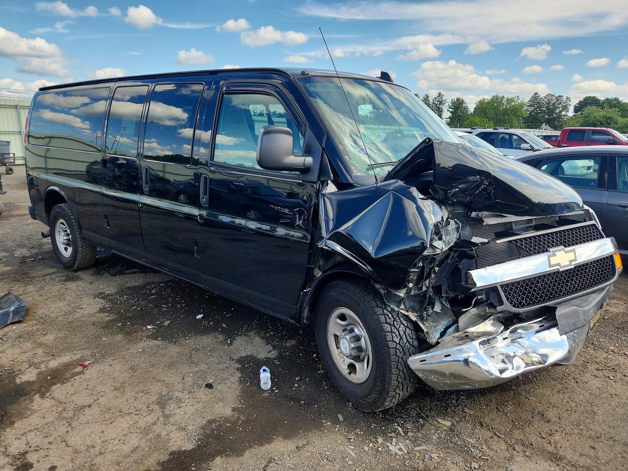 2018 CHEVROLET EXPRESS G3500 LT — снимка 4