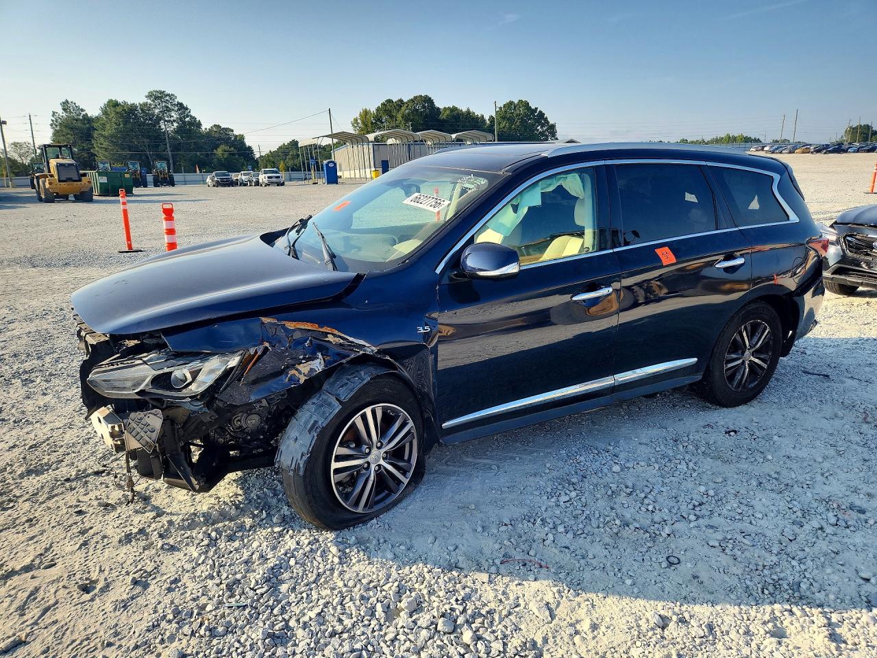 2017 INFINITI QX60 BASE