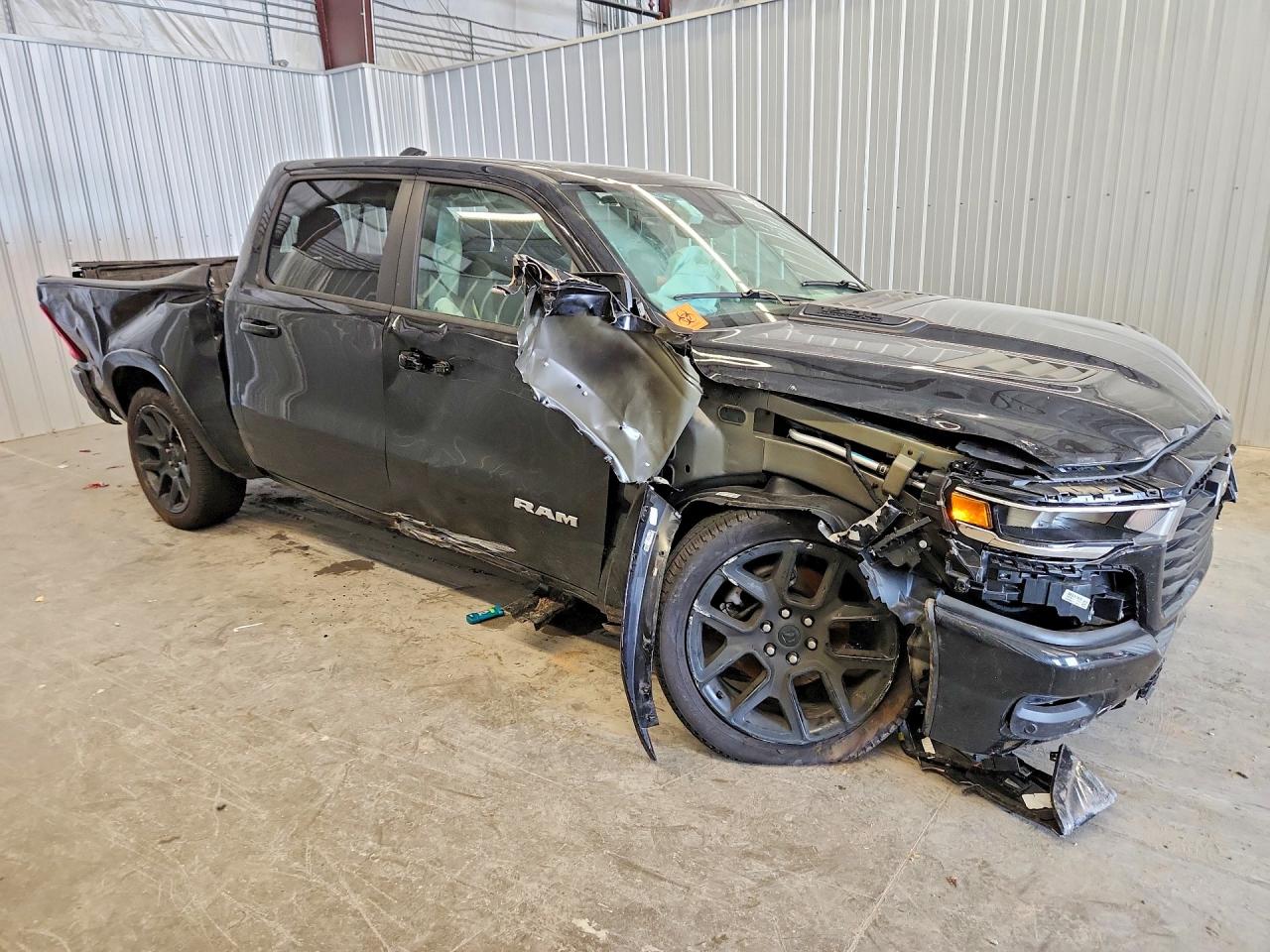 2026 RAM 1500 LARAMIE — снимка 4
