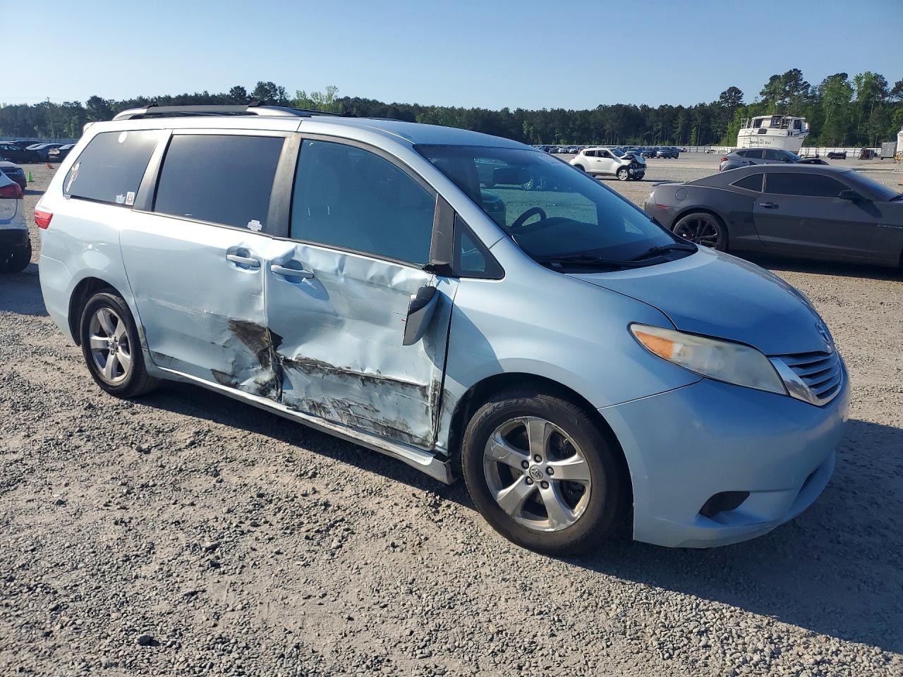 2016 TOYOTA SIENNA LE 8-PASSENGER — снимка 4