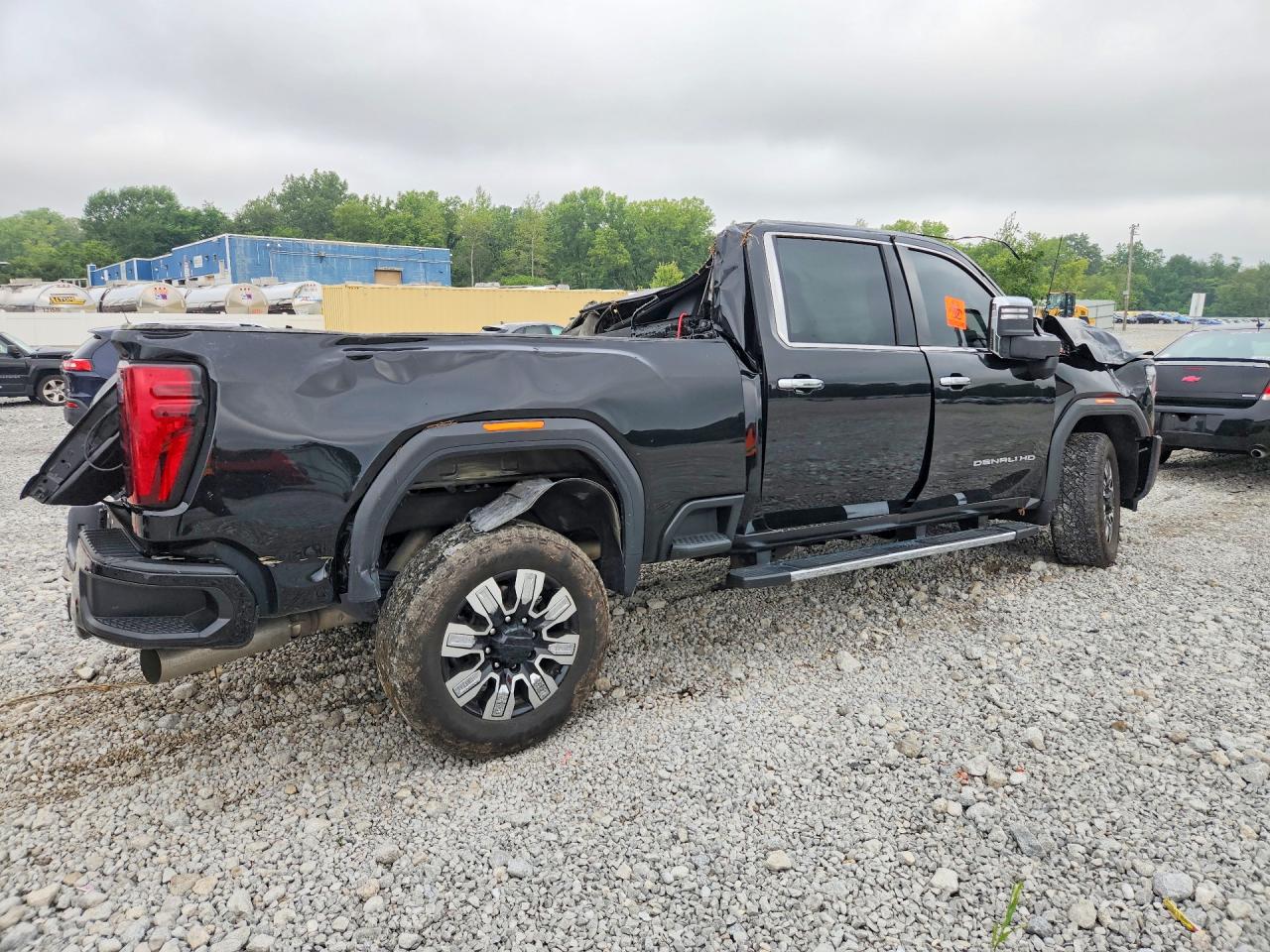 2024 GMC SIERRA K2500 DENALI — снимка 3