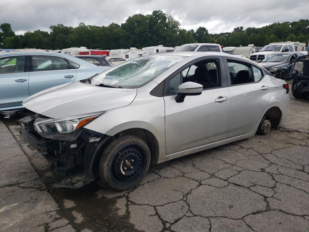 2020 NISSAN VERSA SV
