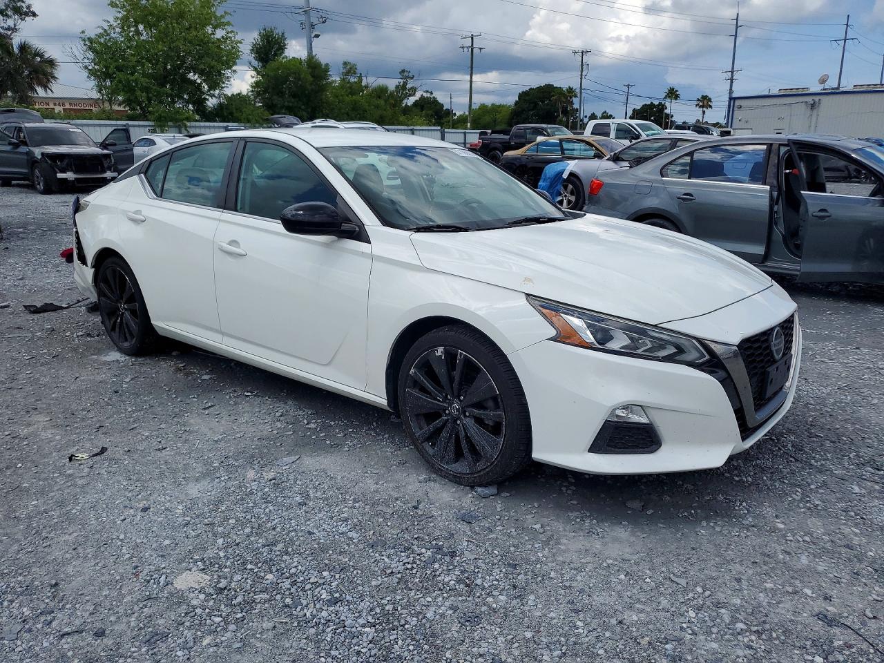 2019 NISSAN ALTIMA SR — снимка 4