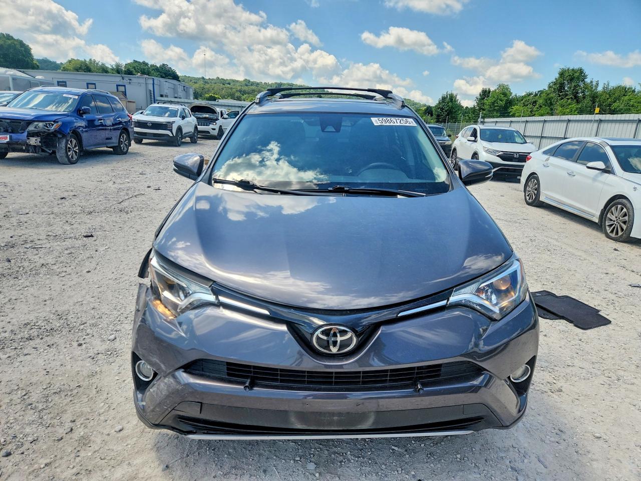 2017 TOYOTA RAV4 XLE — снимка 5