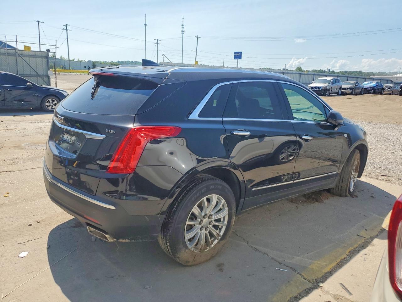 2019 CADILLAC XT5 — снимка 3