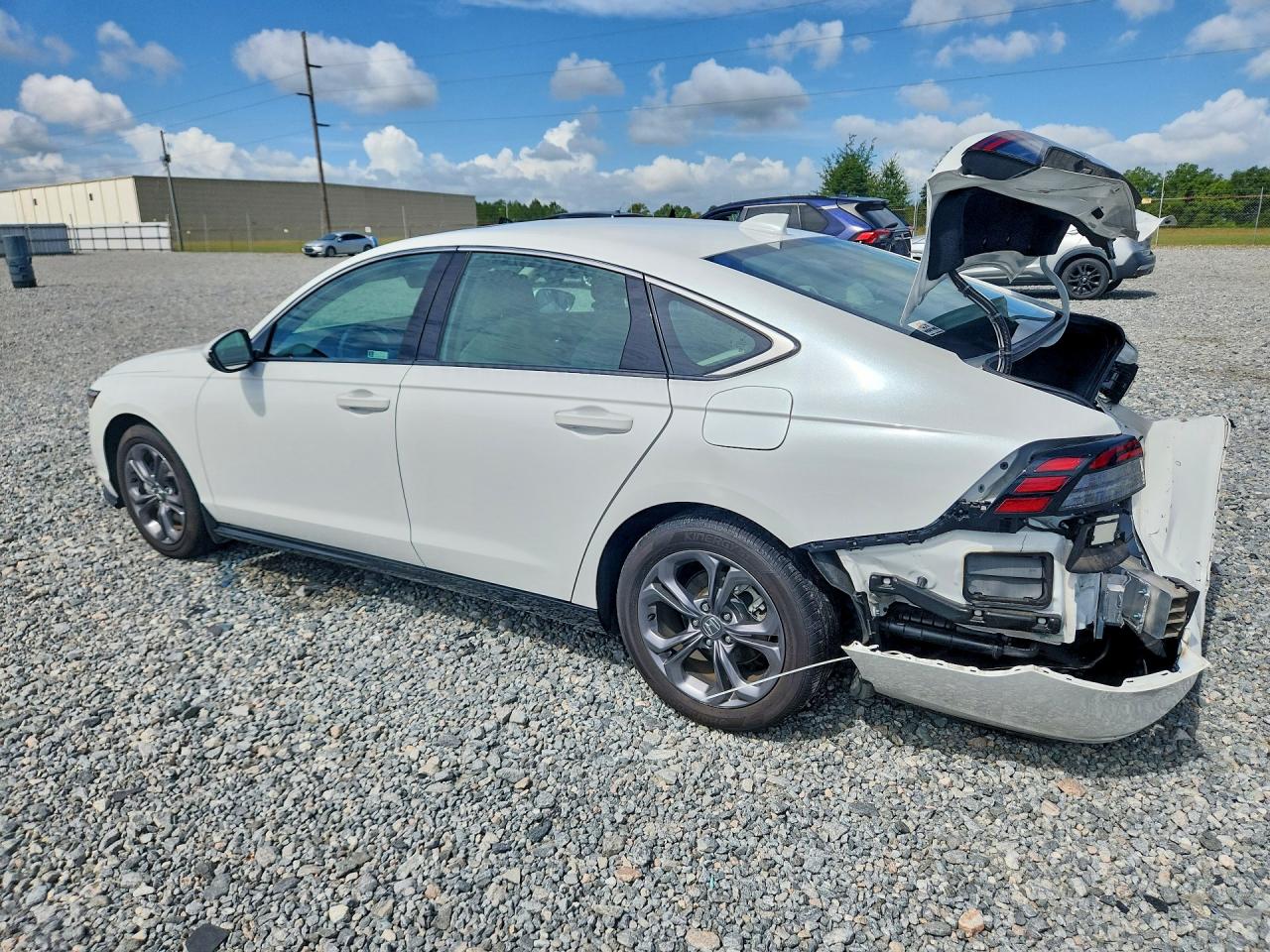 2024 HONDA ACCORD HYBRID EXL — снимка 2