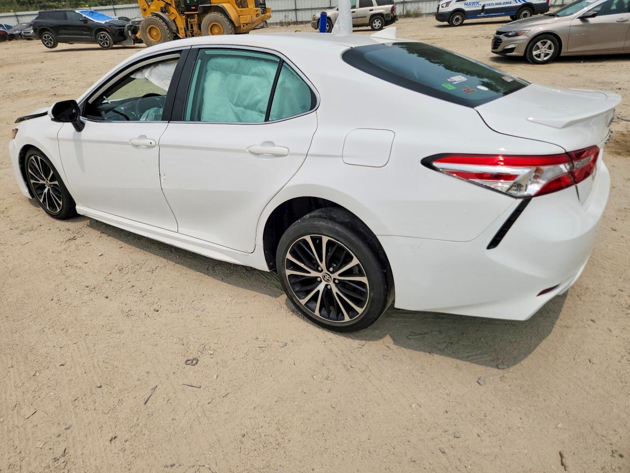 2020 TOYOTA CAMRY SE — снимка 2