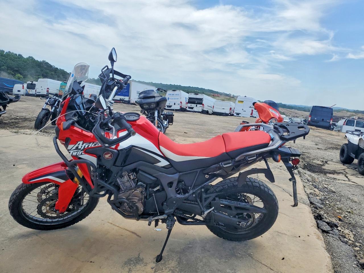 2016 HONDA CRF1000 — снимка 3