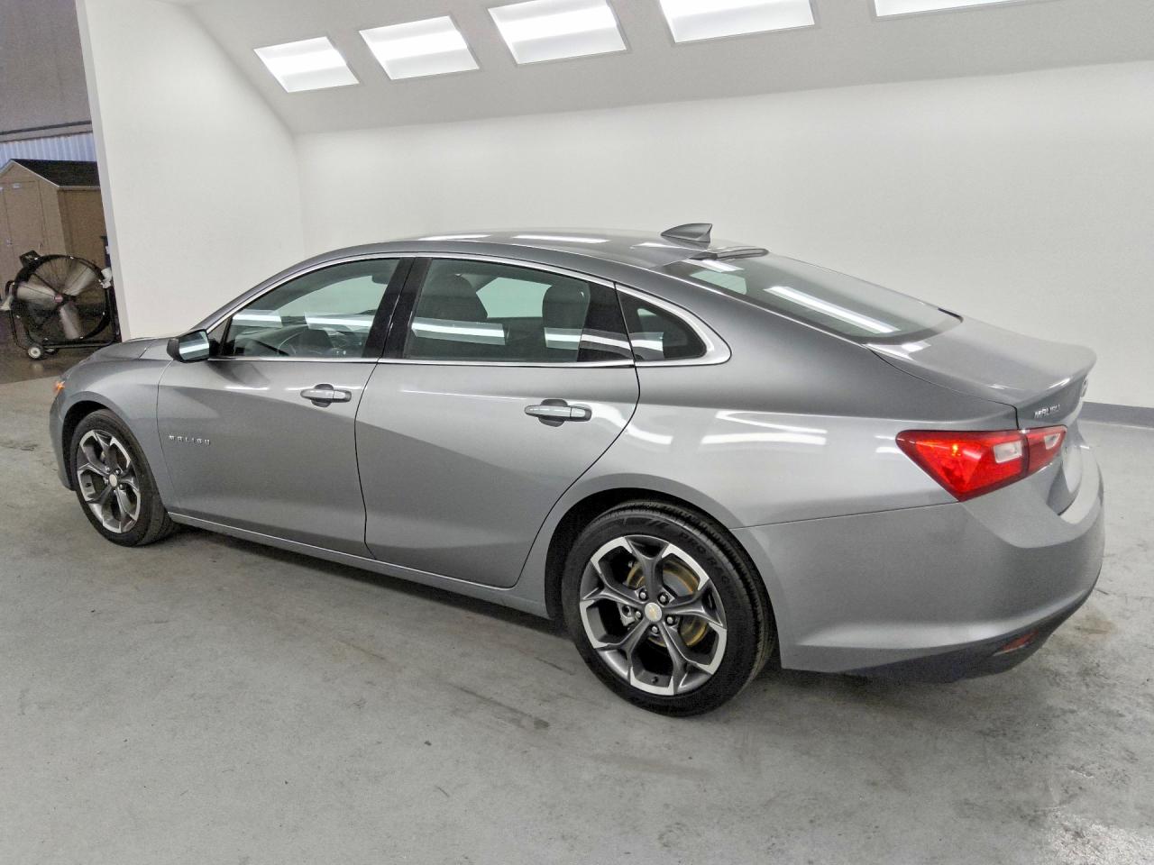 2023 CHEVROLET MALIBU LT — снимка 2