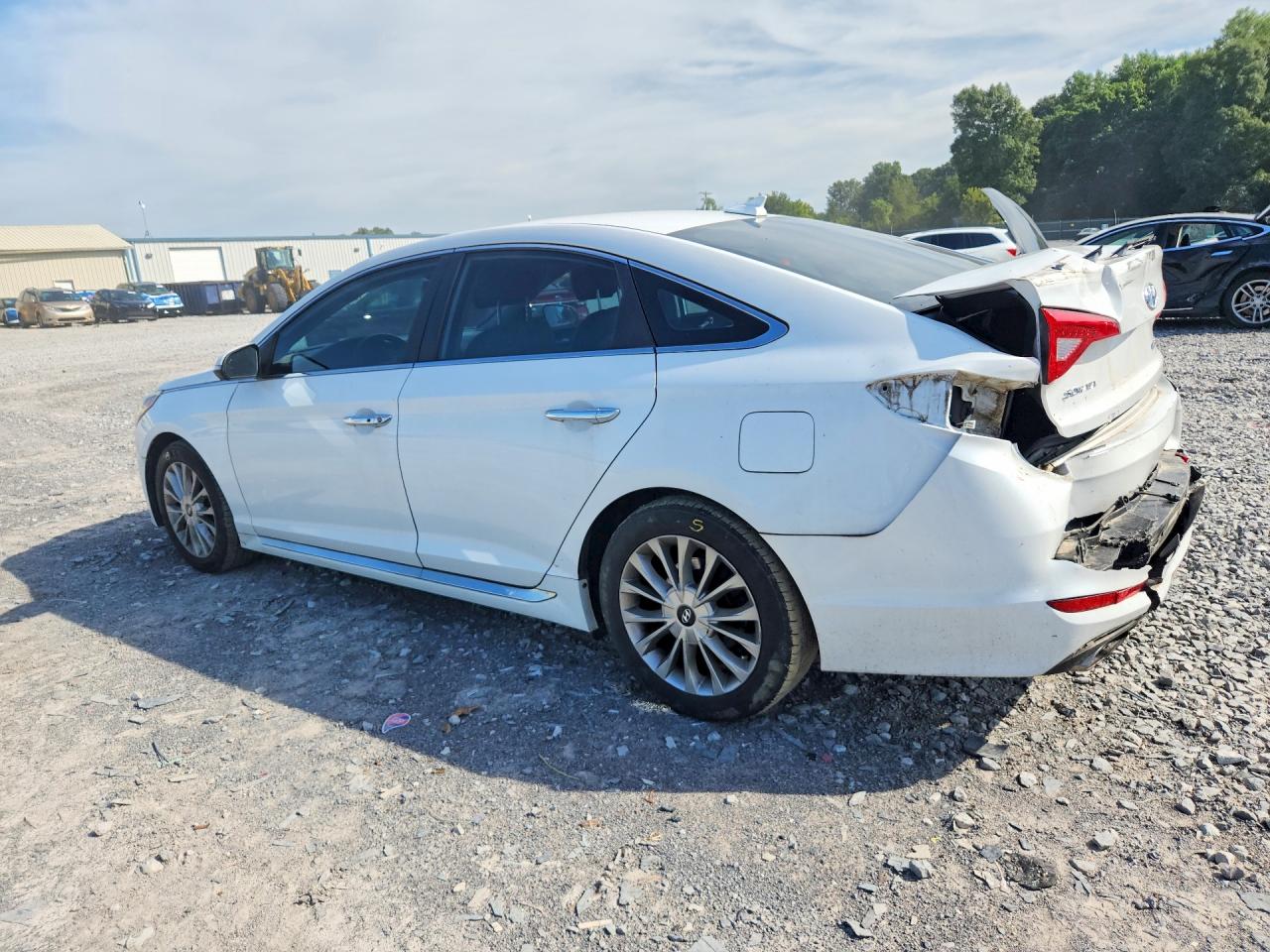 2015 HYUNDAI SONATA LIMITED — снимка 2
