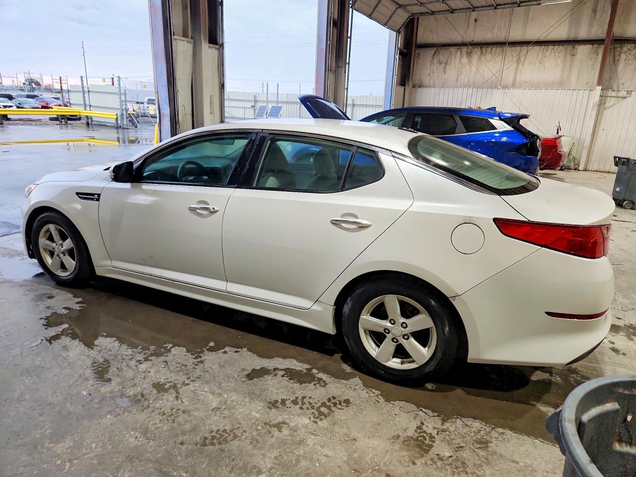 2015 KIA OPTIMA LX — снимка 2