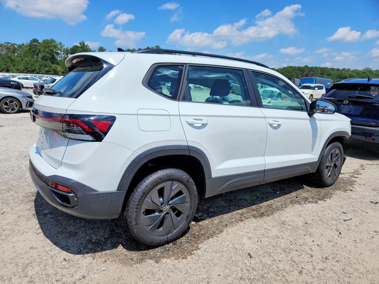 2026 VOLKSWAGEN TAOS S — снимка 3