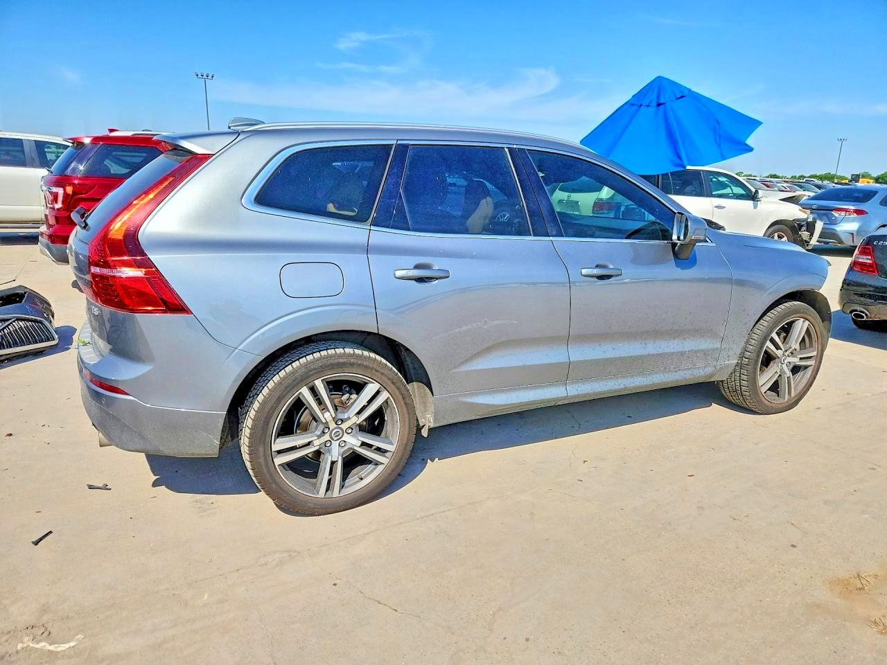 2020 VOLVO XC60 T5 MOMENTUM — снимка 3