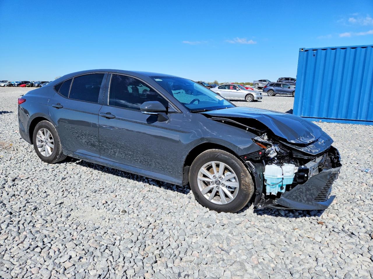 2026 TOYOTA CAMRY LE — снимка 4