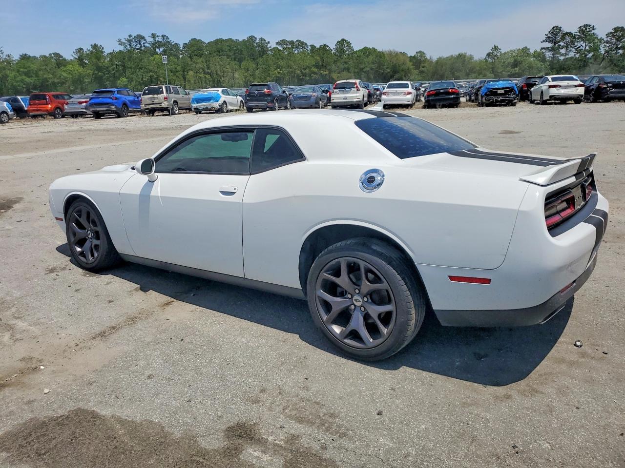 2018 DODGE CHALLENGER SXT — снимка 2