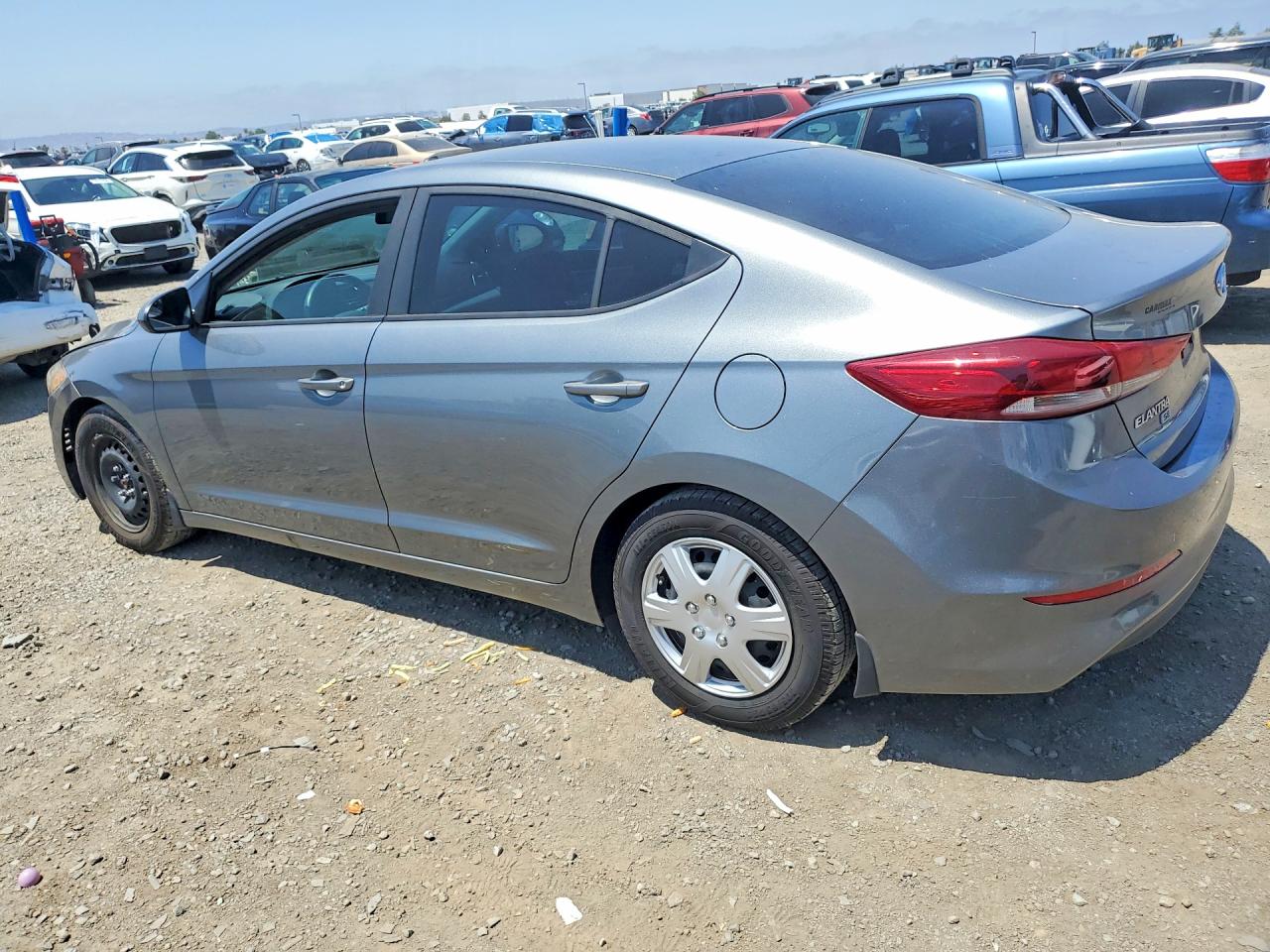 2018 HYUNDAI ELANTRA SE — снимка 2