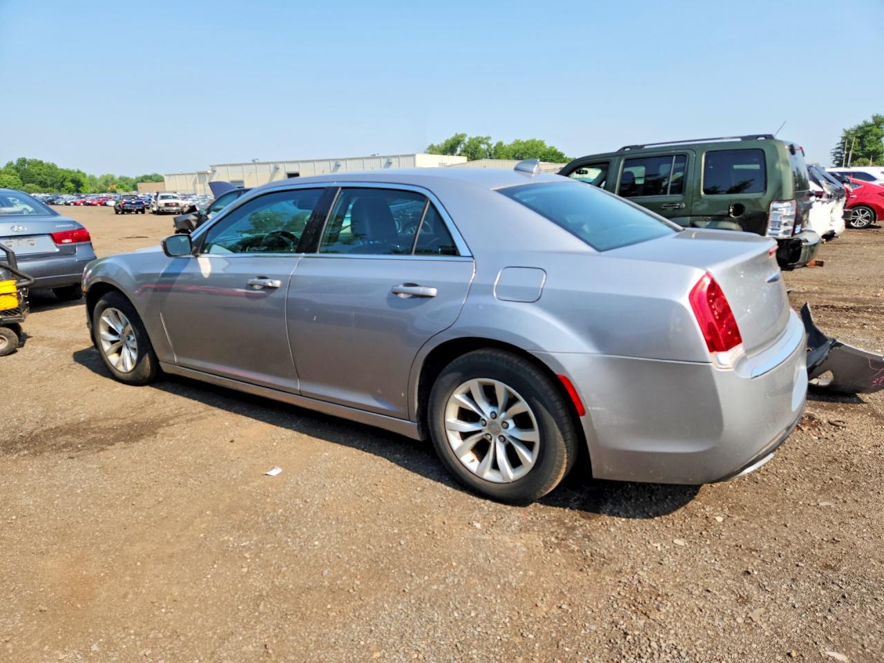 2015 CHRYSLER 300 LIMITED — снимка 2