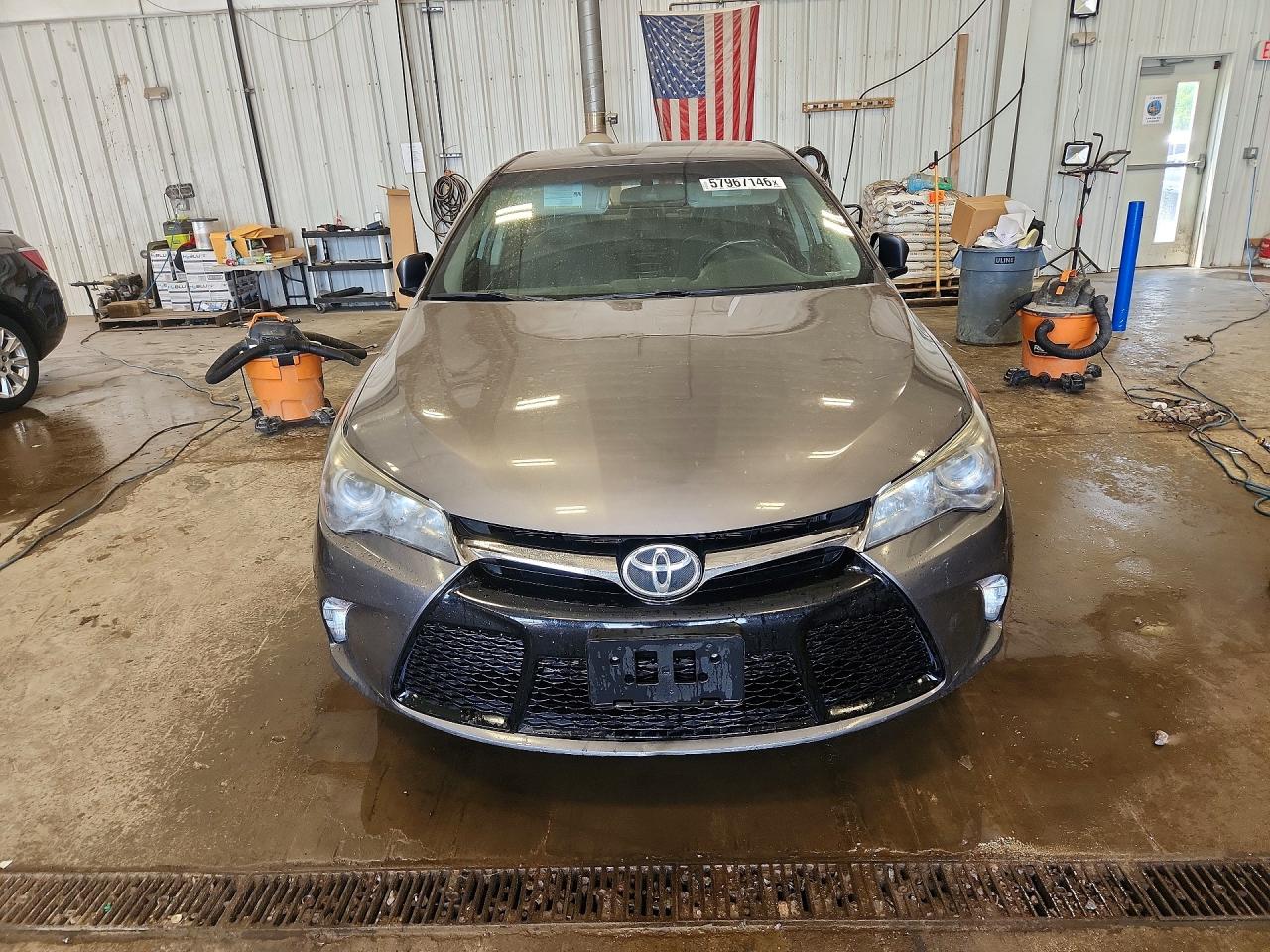 2017 TOYOTA CAMRY SE — снимка 5
