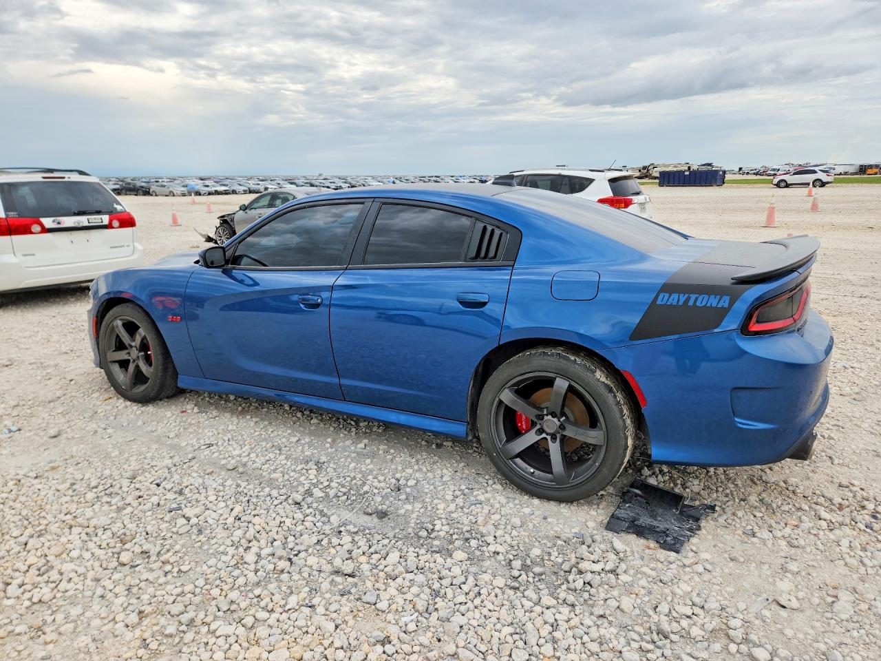 2022 DODGE CHARGER R/T — снимка 2