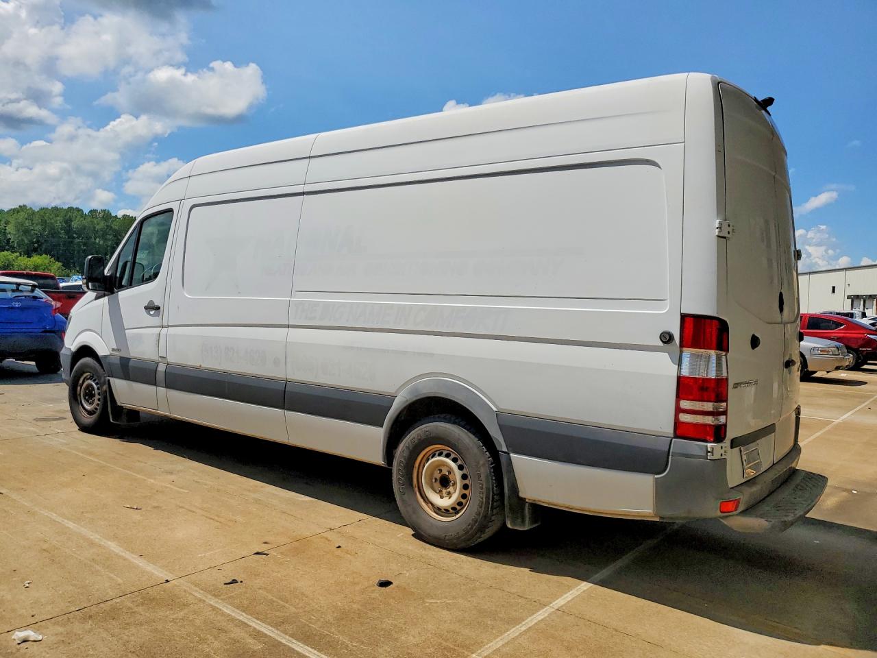 2015 MERCEDES-BENZ SPRINTER 2500 — снимка 2