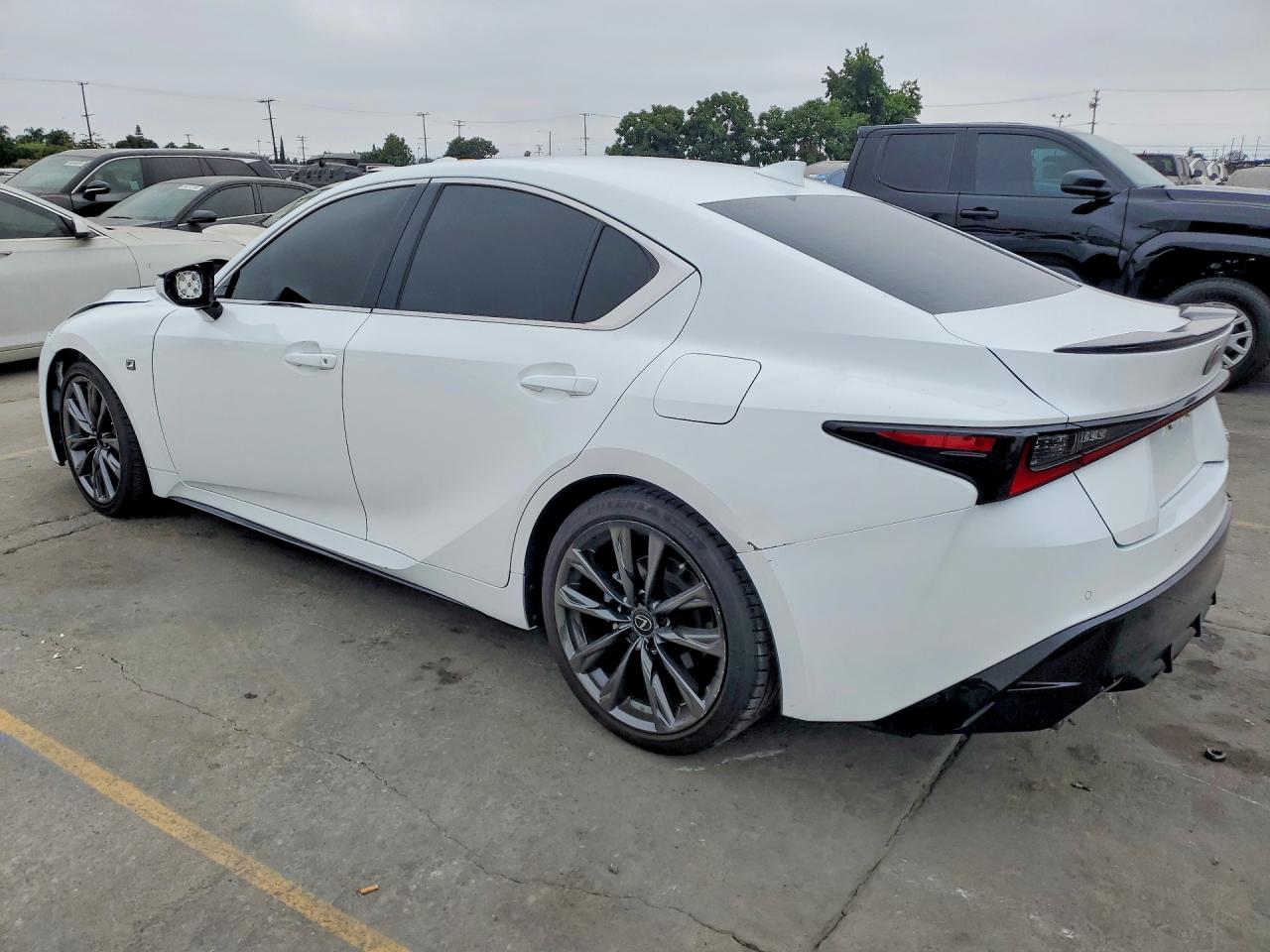 2024 LEXUS IS 350 F SPORT — снимка 2