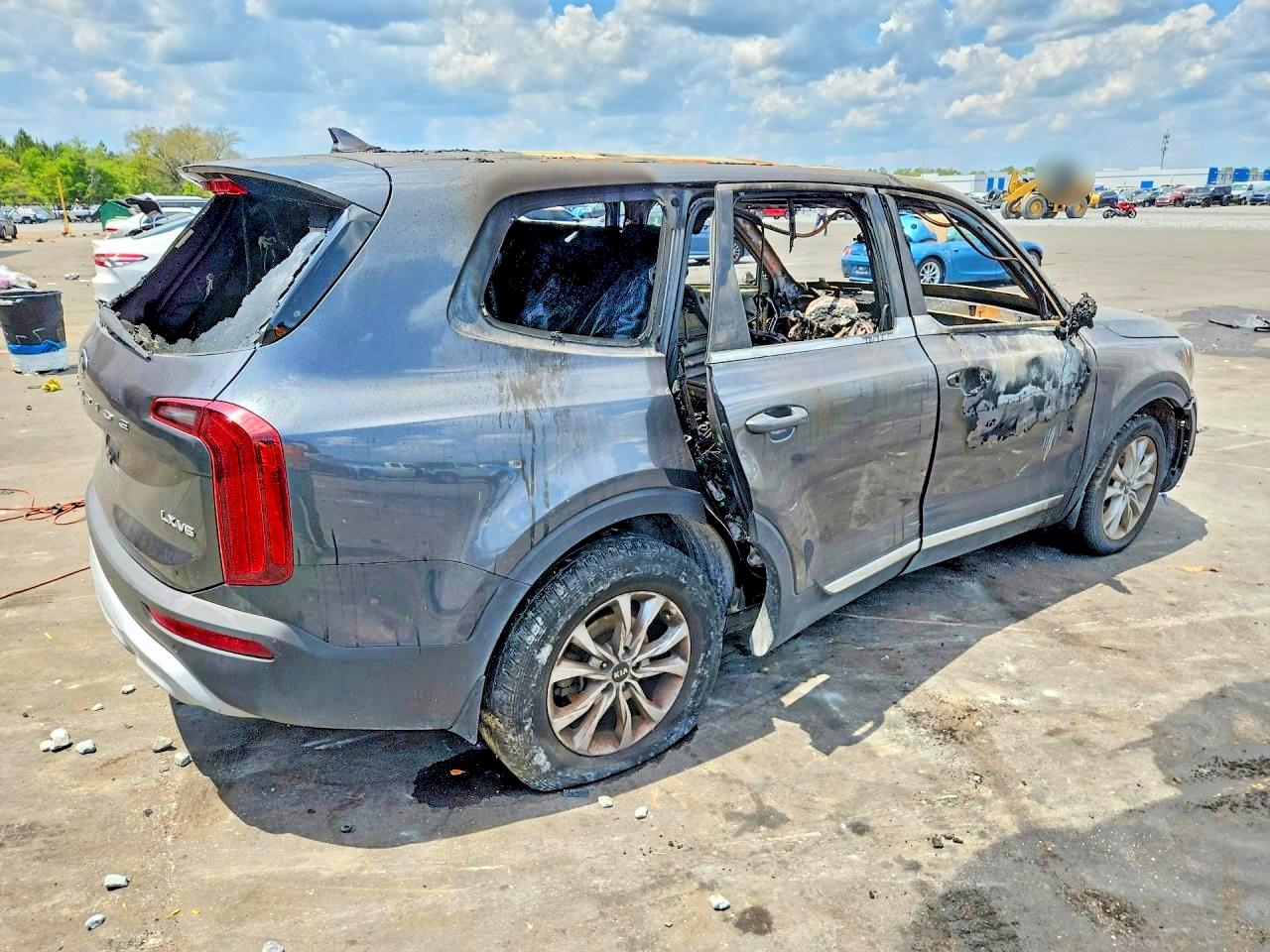 2021 KIA TELLURIDE LX — снимка 3