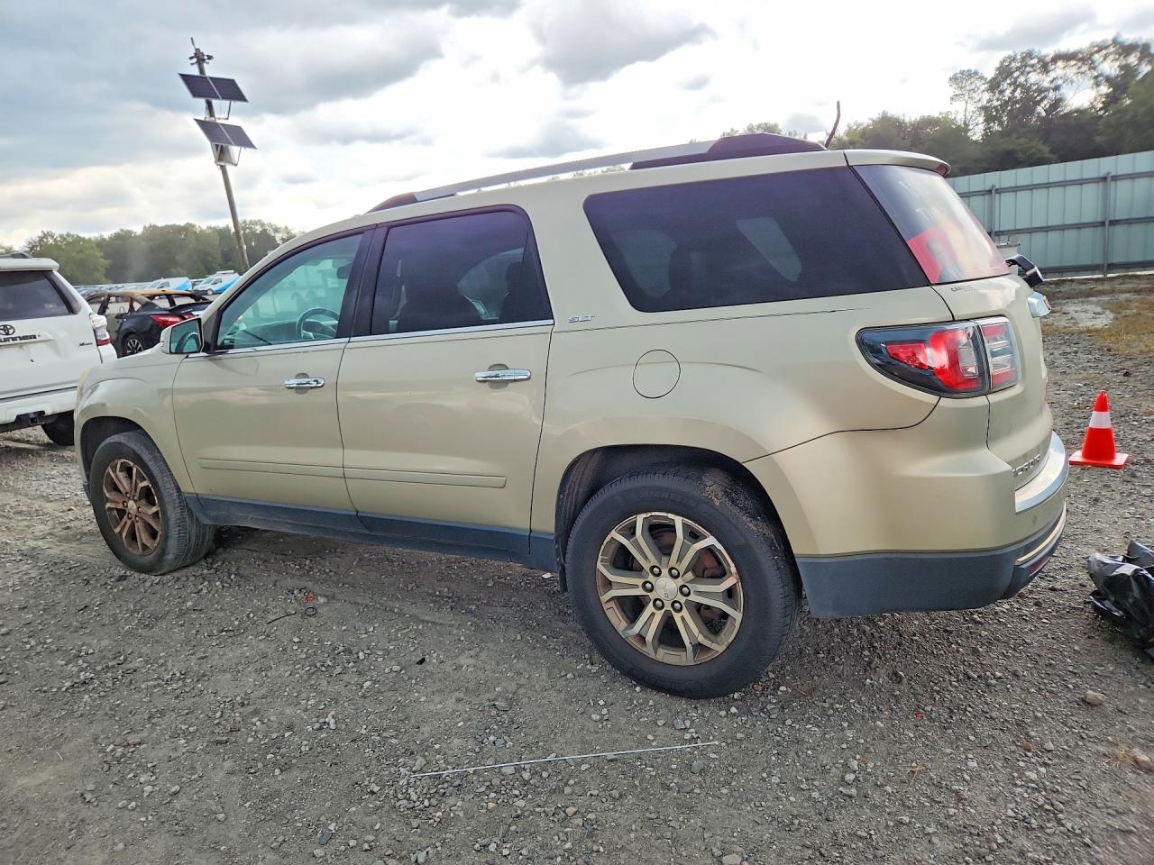 2016 GMC ACADIA SLT-1 — снимка 2