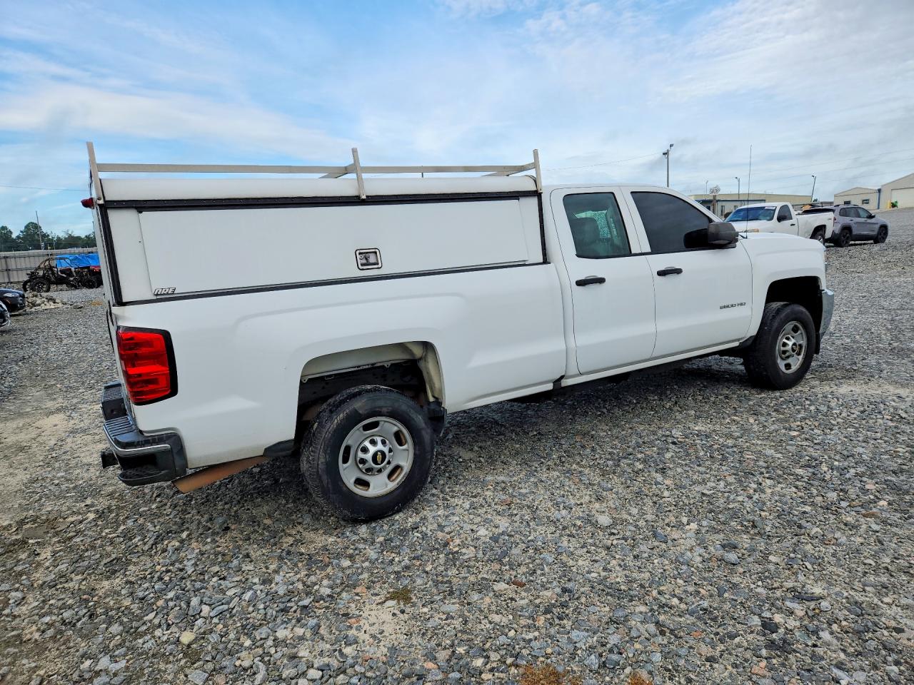 2017 CHEVROLET SILVERADO 2500 — снимка 3
