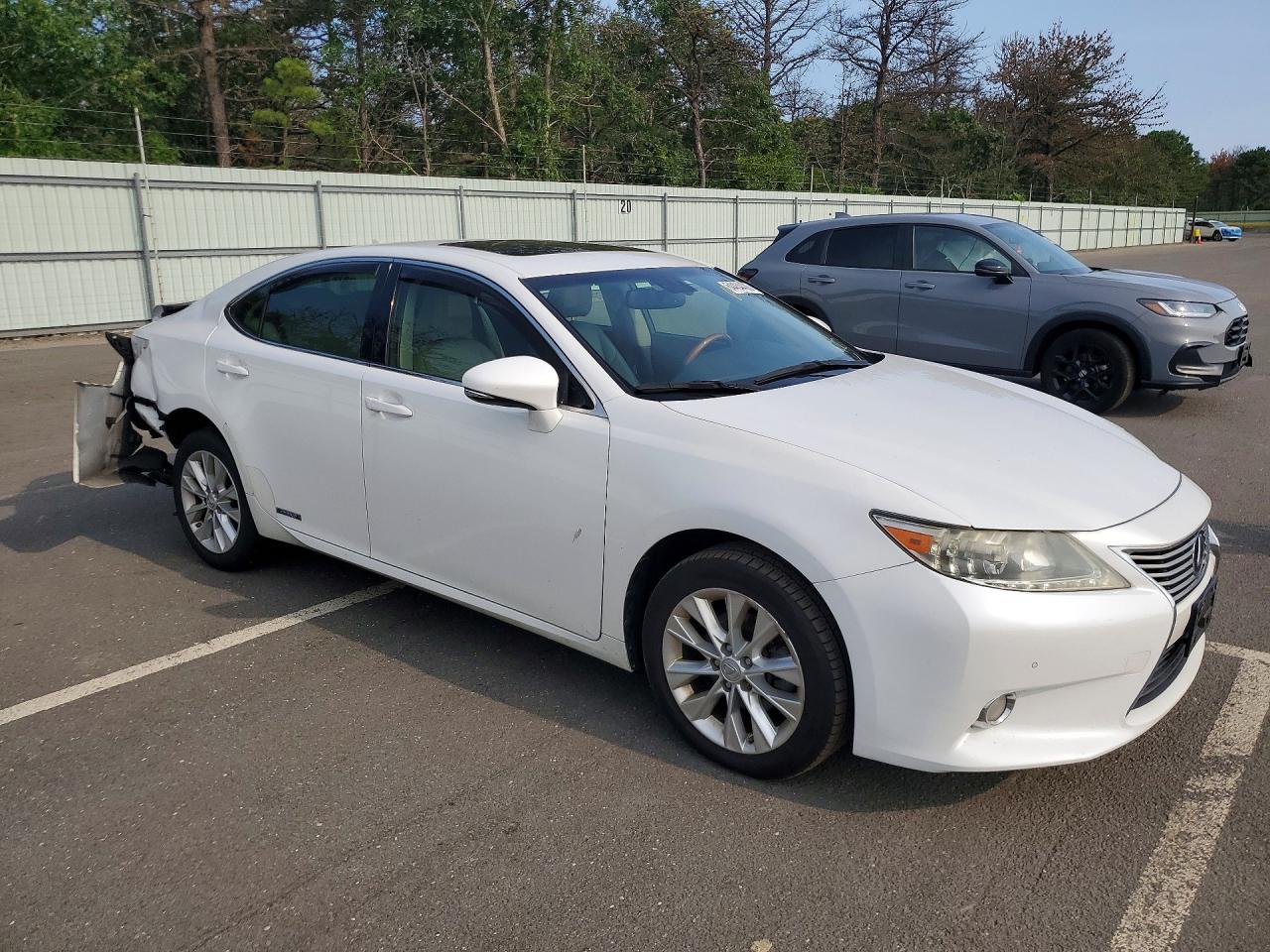 2013 LEXUS ES 300H — снимка 4