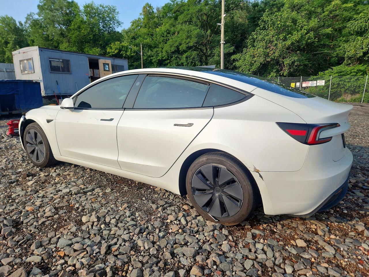 2025 TESLA MODEL 3 — снимка 2