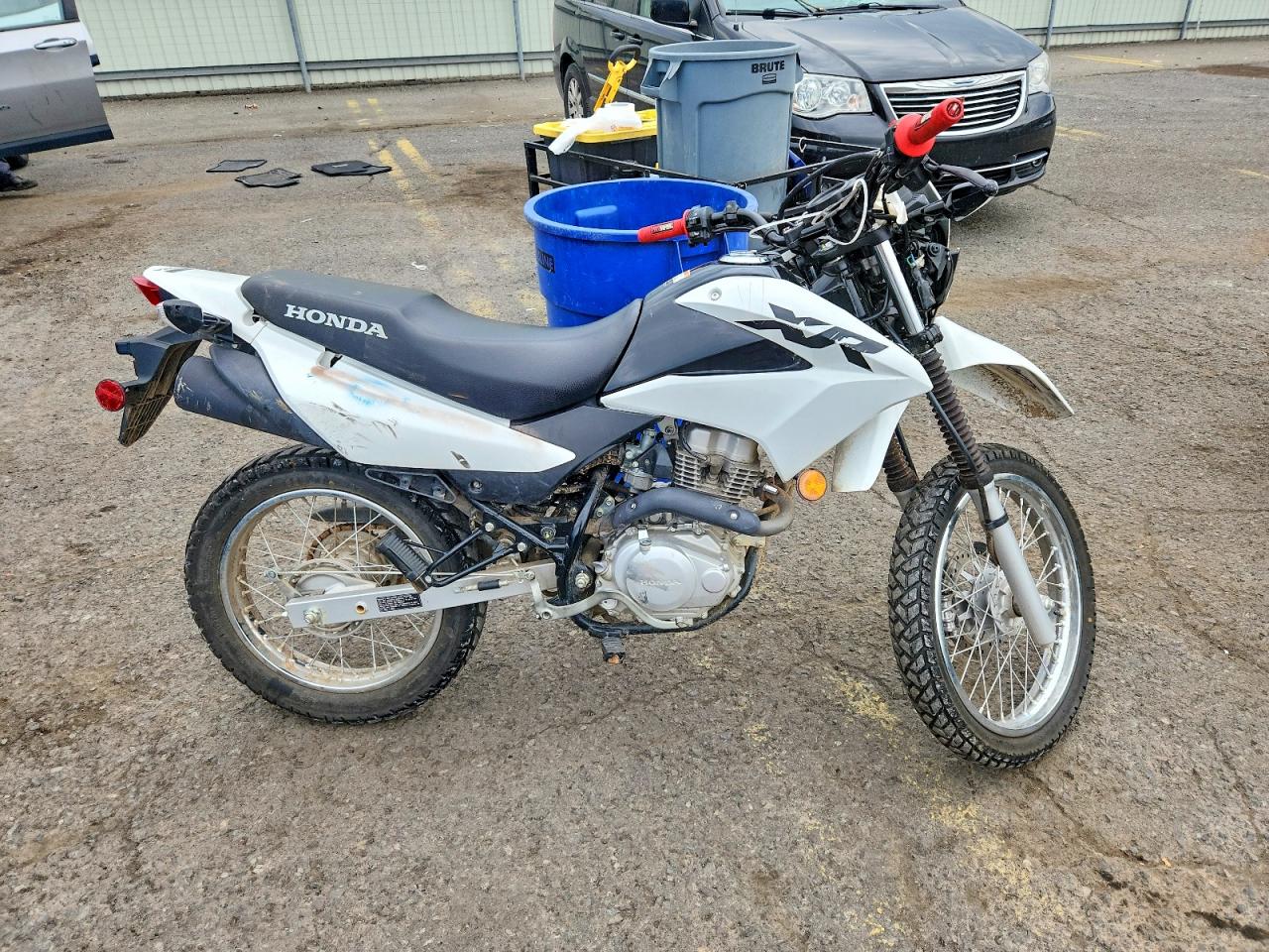 2024 HONDA XR150L E