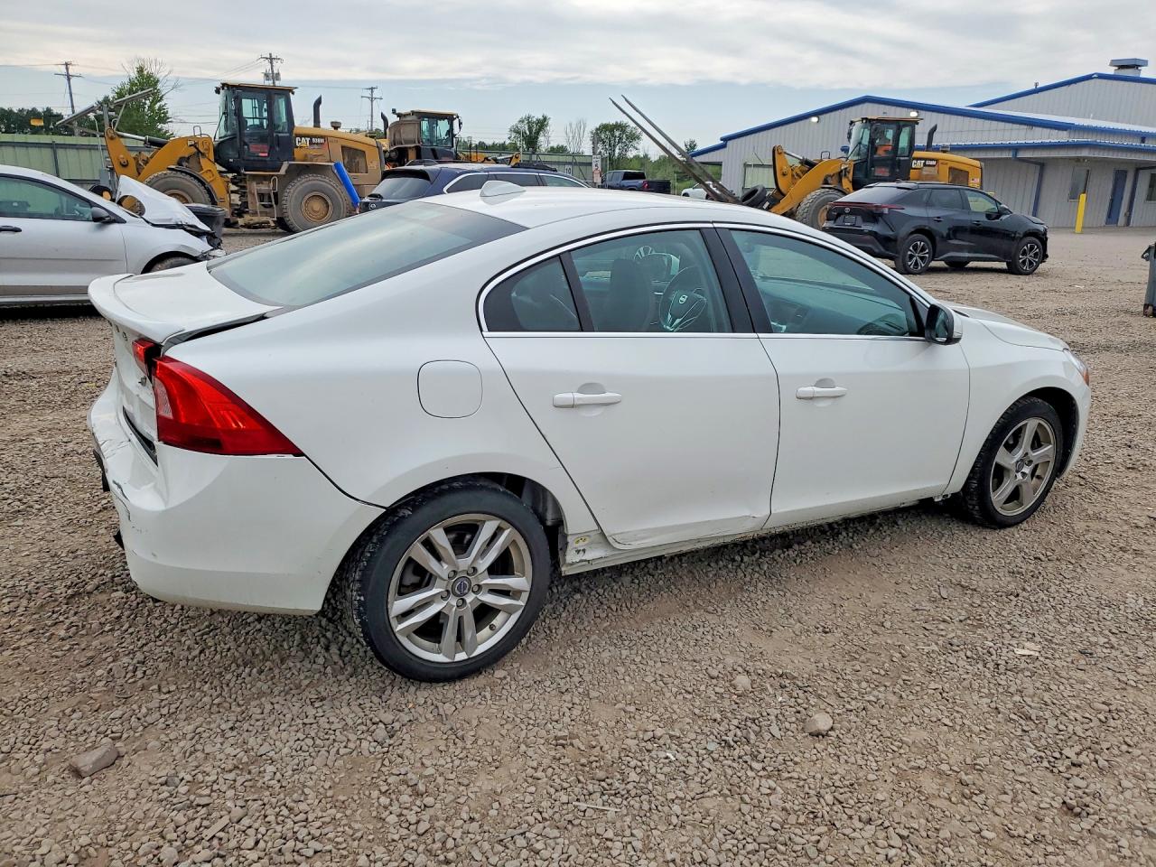 2013 VOLVO S60 T5 — снимка 3